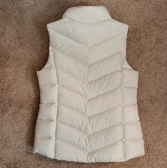 Lands' End Quilted Puffer Down Vest | sz XS, cream, full zip - Picture 2 of 5